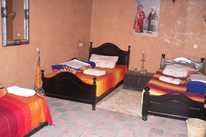 Room 6 of 31