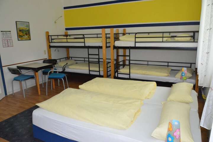 Room 15 of 51