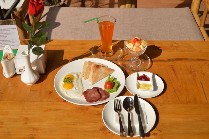 Breakfast/Coffee Service 27 of 31
