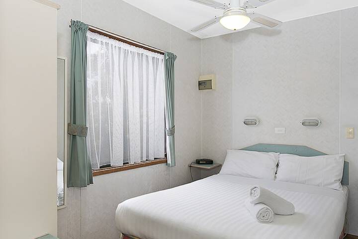 Room 16 of 63