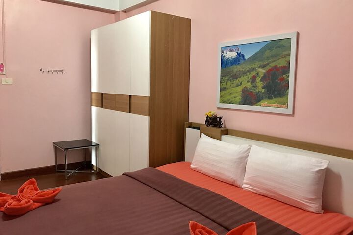 Room 7 of 20
