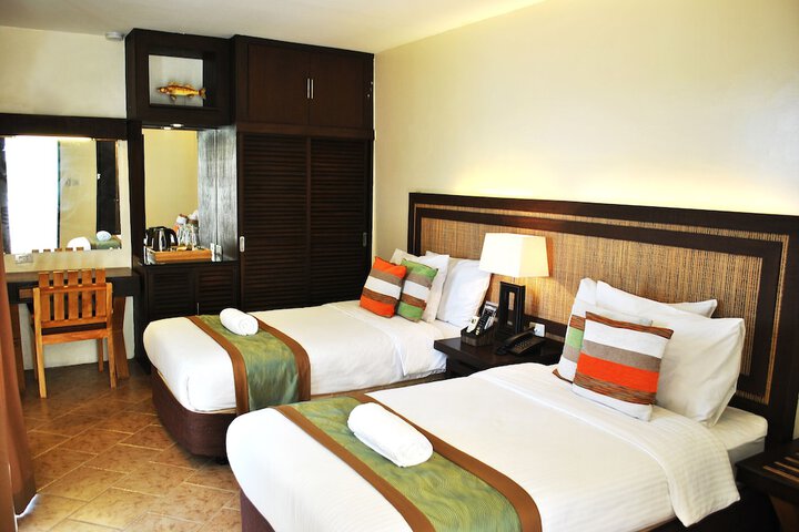 Room 7 of 42