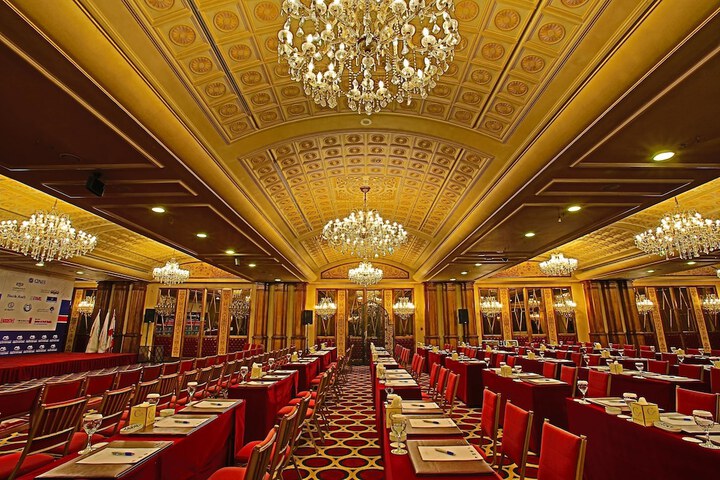 Ballroom/Hall 74 of 85