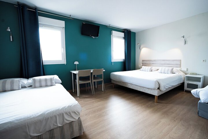 Room 26 of 48