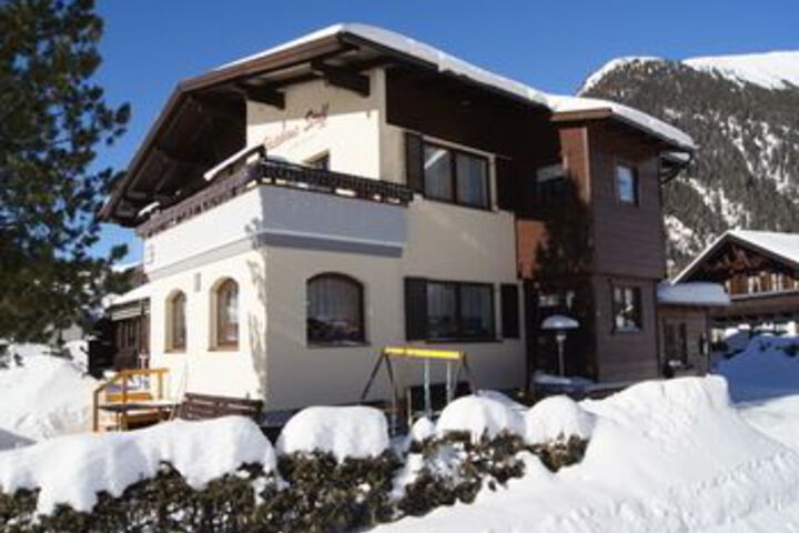 Exterior Photo