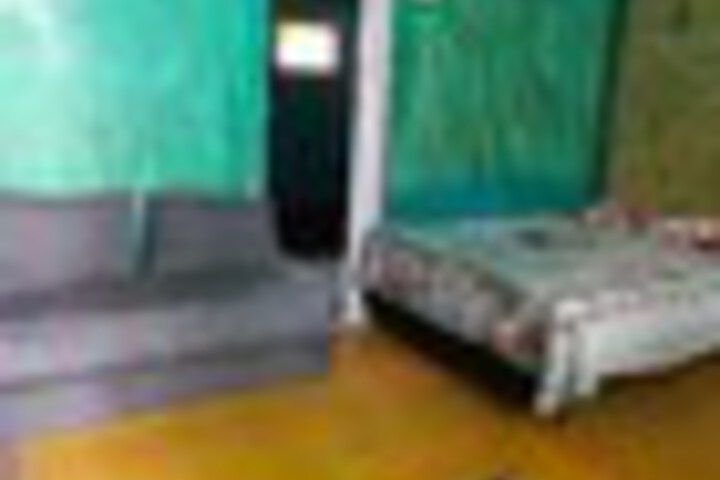 Room 35 of 114