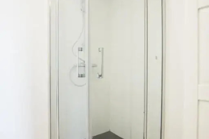 Room 3 of 3