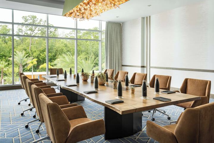 Meeting facility
