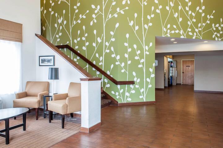 Lobby Photos
