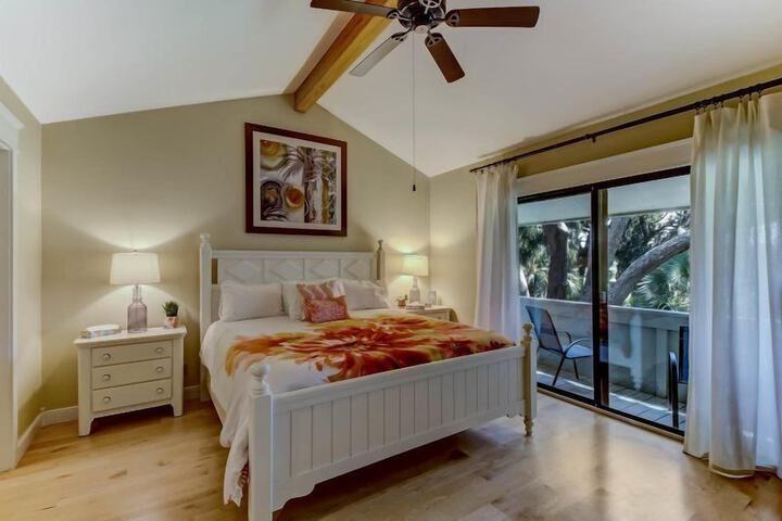 Room 2 of 49