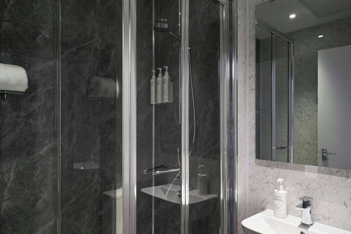 Clean Restrooms