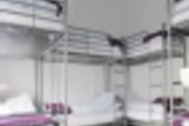 Room 170 of 276