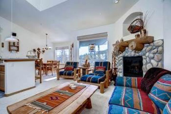 Image of Gore Trail B3 3 Br Home by RedAwning