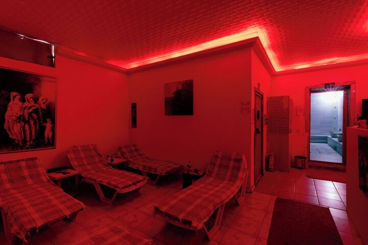 Spa 20 of 51