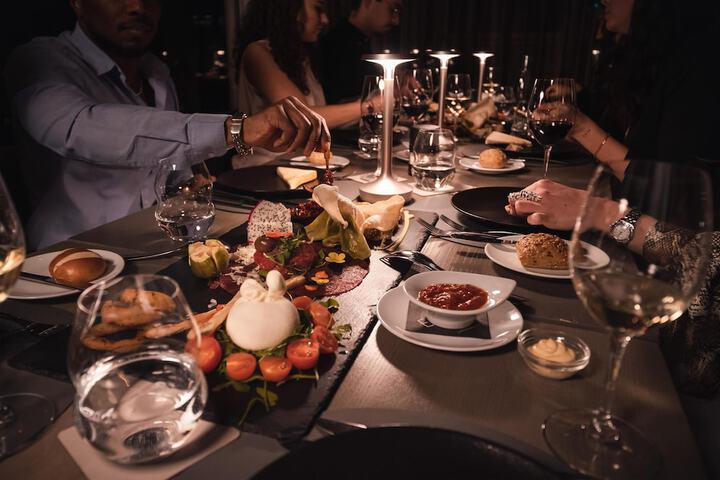 Dining 74 of 138