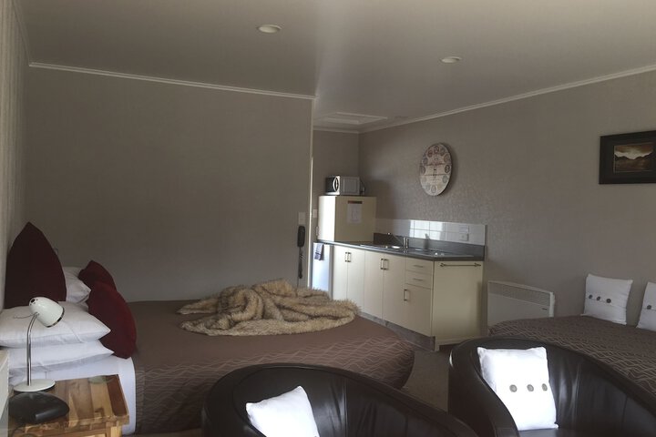 Room 19 of 40