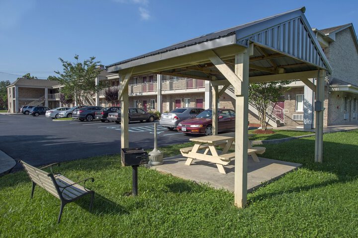 BBQ/picnic area