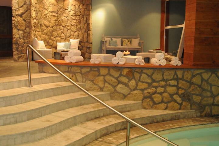 Hotel with Pool