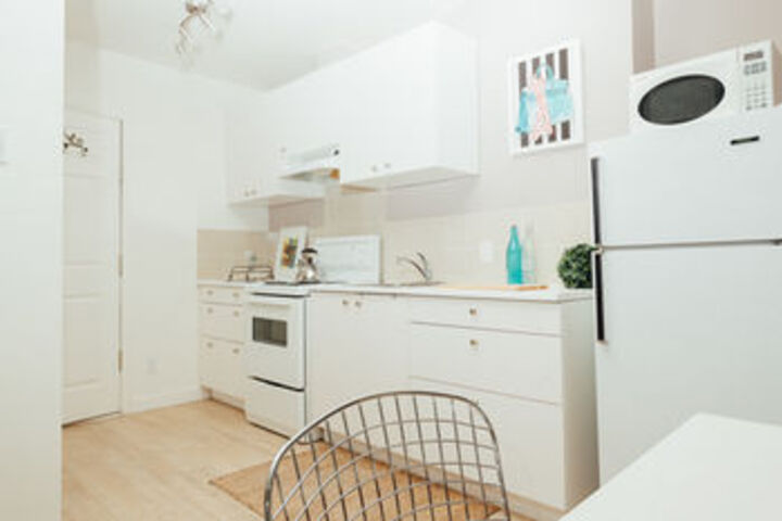 Room 15 of 19