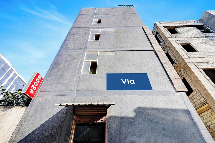 Hero Image 1 of 22