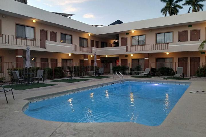 Pools & Facilities