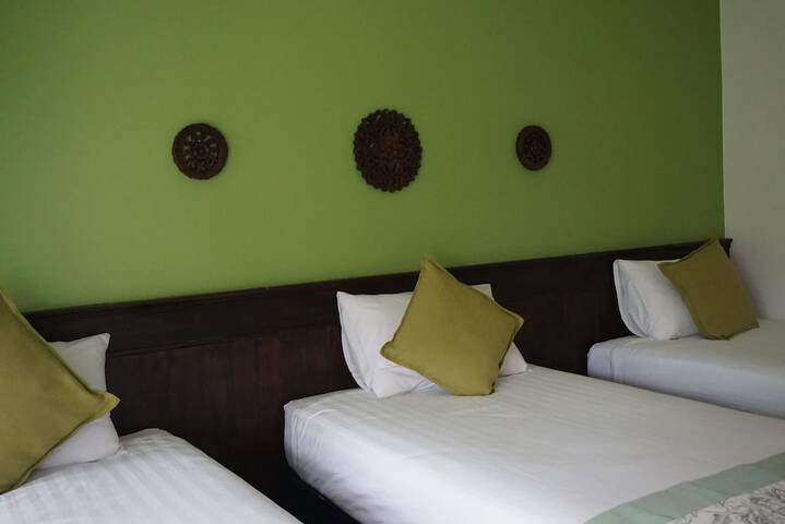 Room 11 of 89