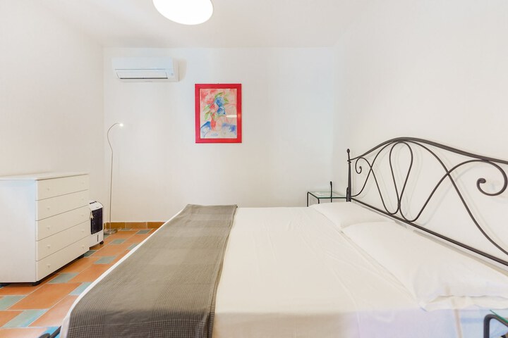 Room 26 of 75