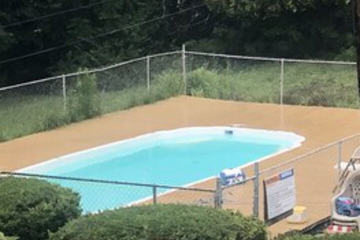 Pool 29 of 39