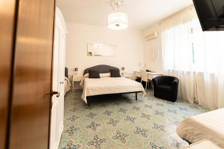 General 33 of 50