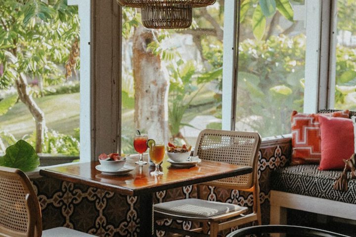 Breakfast/Coffee Service 98 of 122