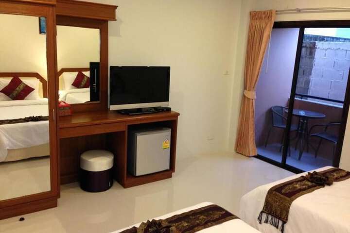 Room 15 of 47