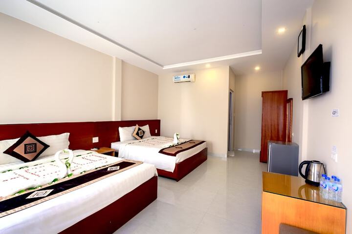 Room 3 of 46