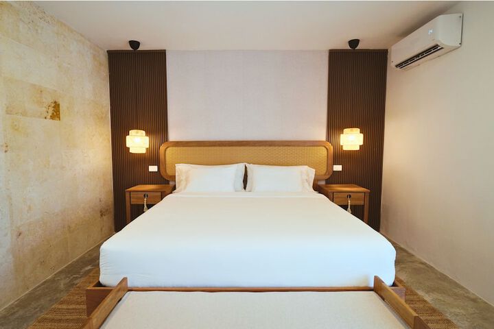 Room 5 of 57