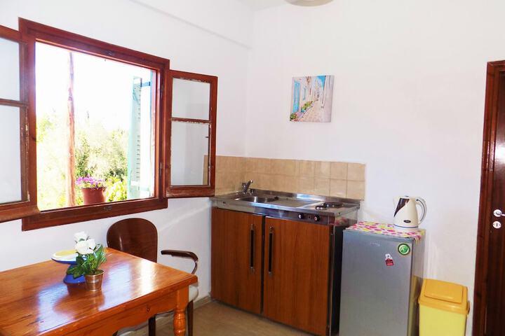 Private kitchenette