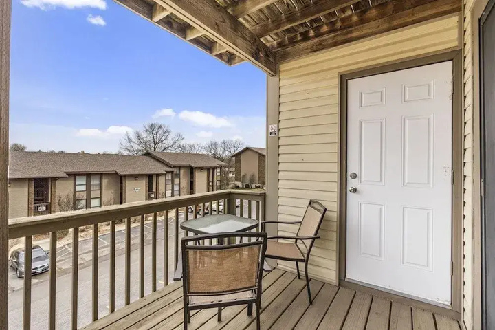 Terrace/Patio 7 of 16