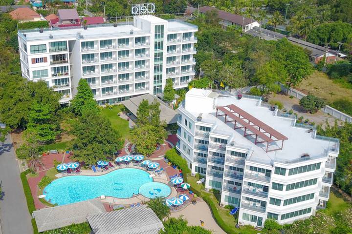 Hotel 102 of 104