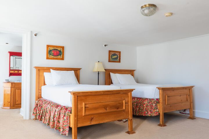 Room 25 of 56