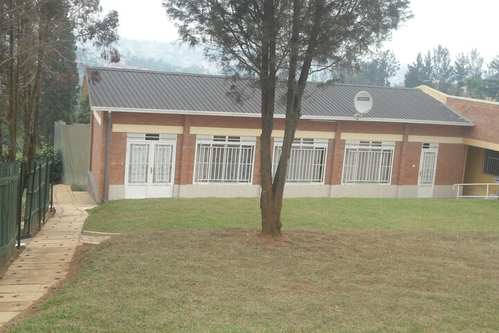Hotel Exterior 5 of 42