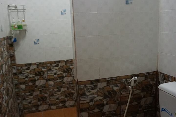 Room 43 of 62