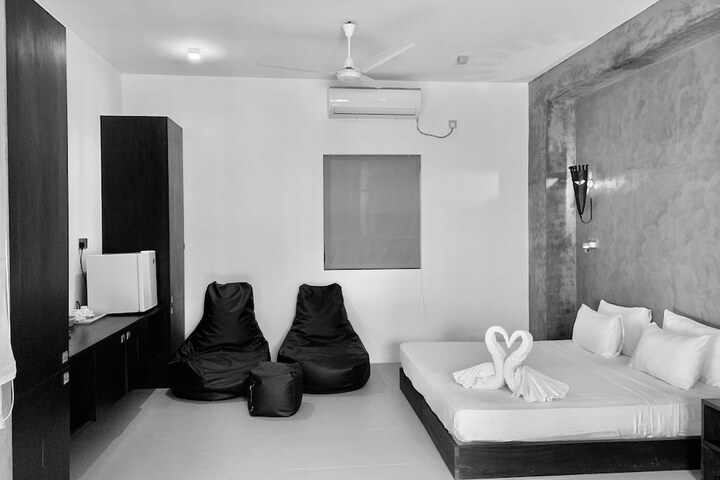 Room 19 of 63