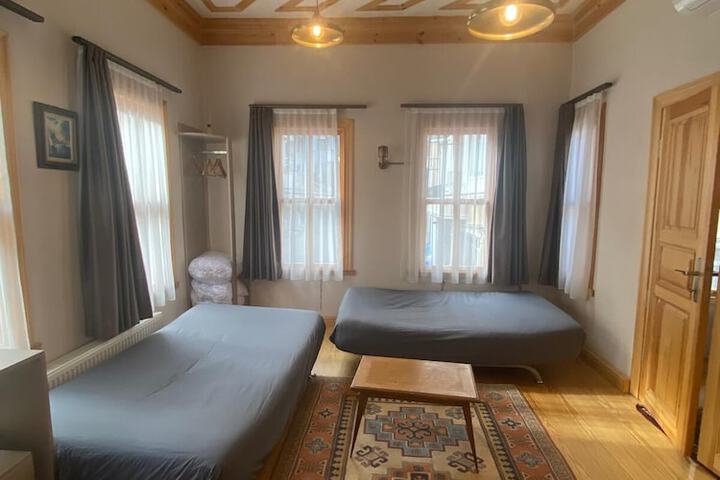 Room 43 of 48