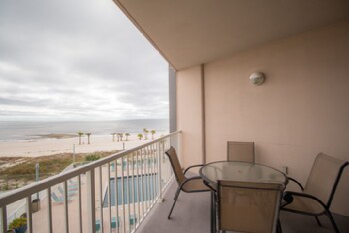 Terrace/Patio 4 of 44