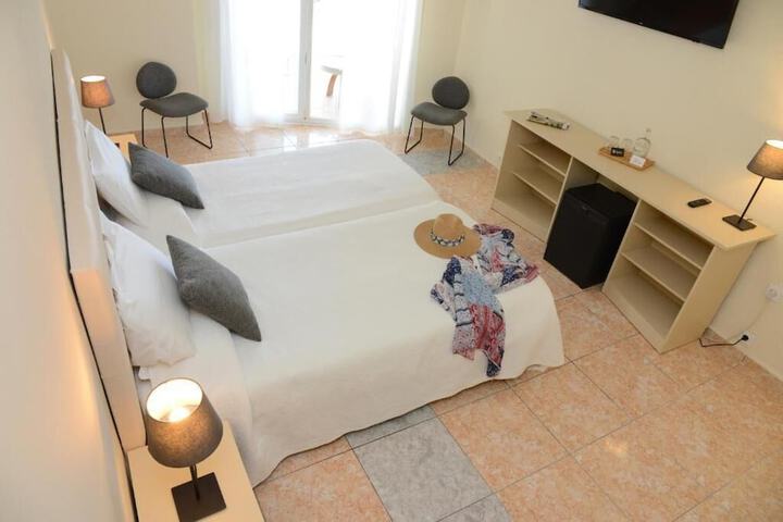 Room 10 of 55
