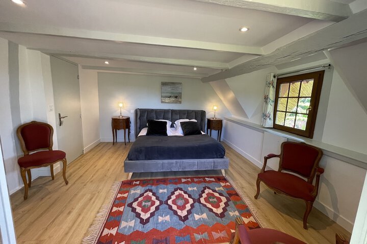 Room 11 of 47