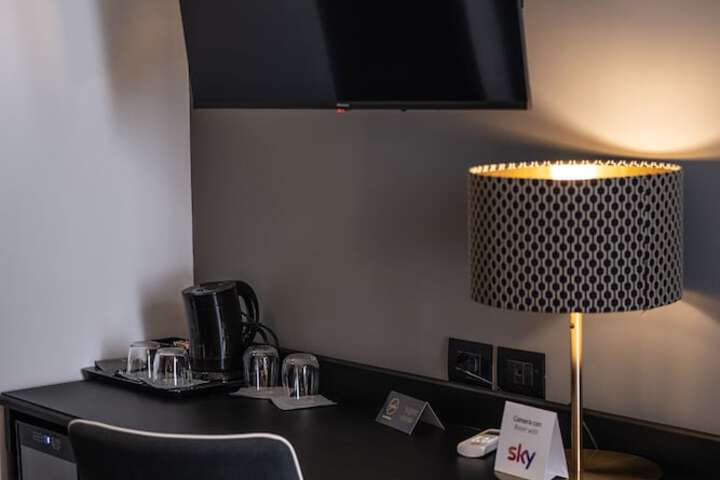 Room 54 of 209