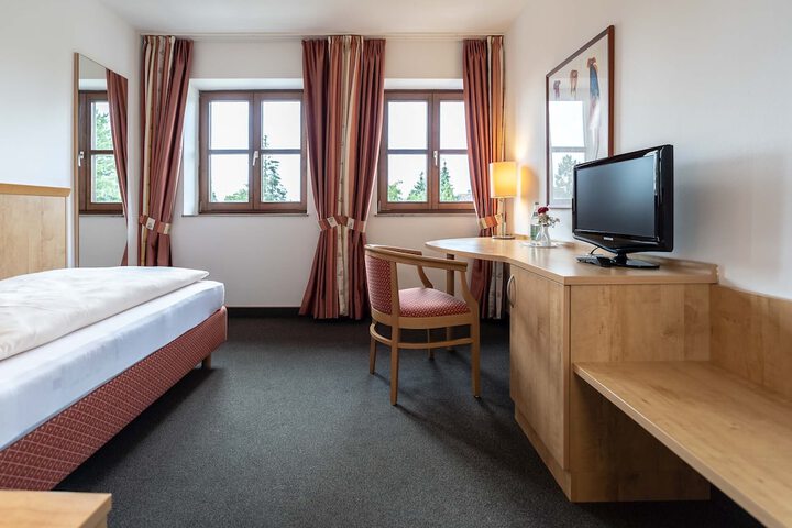 Room 19 of 46
