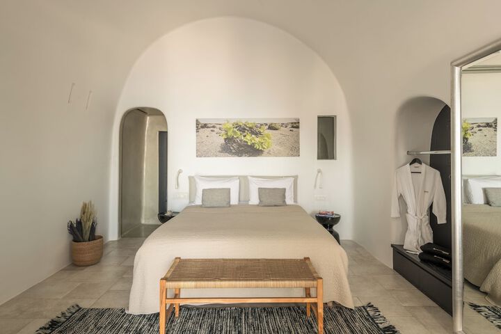 Room 42 of 158