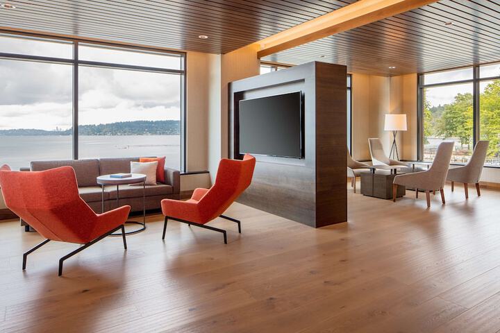 Hyatt Regency Lake Washington at Seattle’s Southport Renton ...