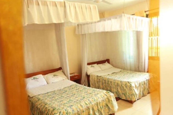 Room 5 of 24