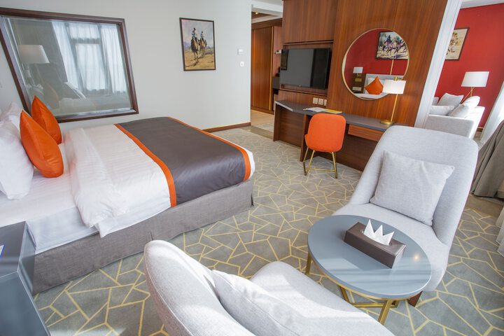 Room 5 of 91